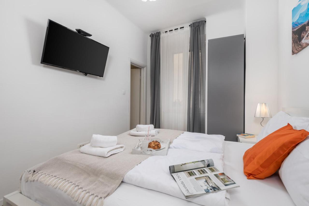 Delta Rooms Fiume Esterno foto